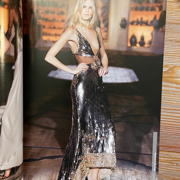 Fashion Magazine Collezioni Donna Pret-A-Porter Autumn-Winter 2005 No.107 - Picture 3 of 14